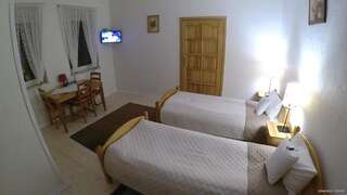 Отель Hotel Krak Мысленице Двухместный номер с 2 отдельными кроватями-51